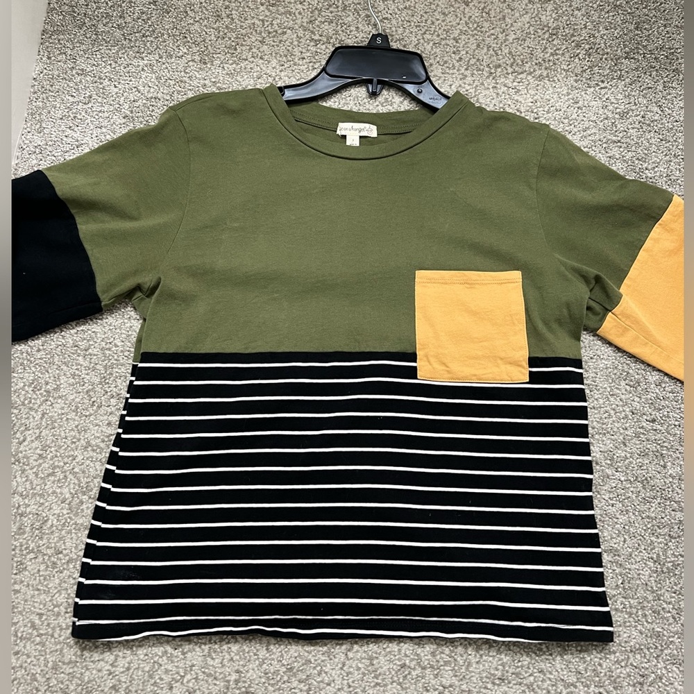 Love on a hanger cropped top